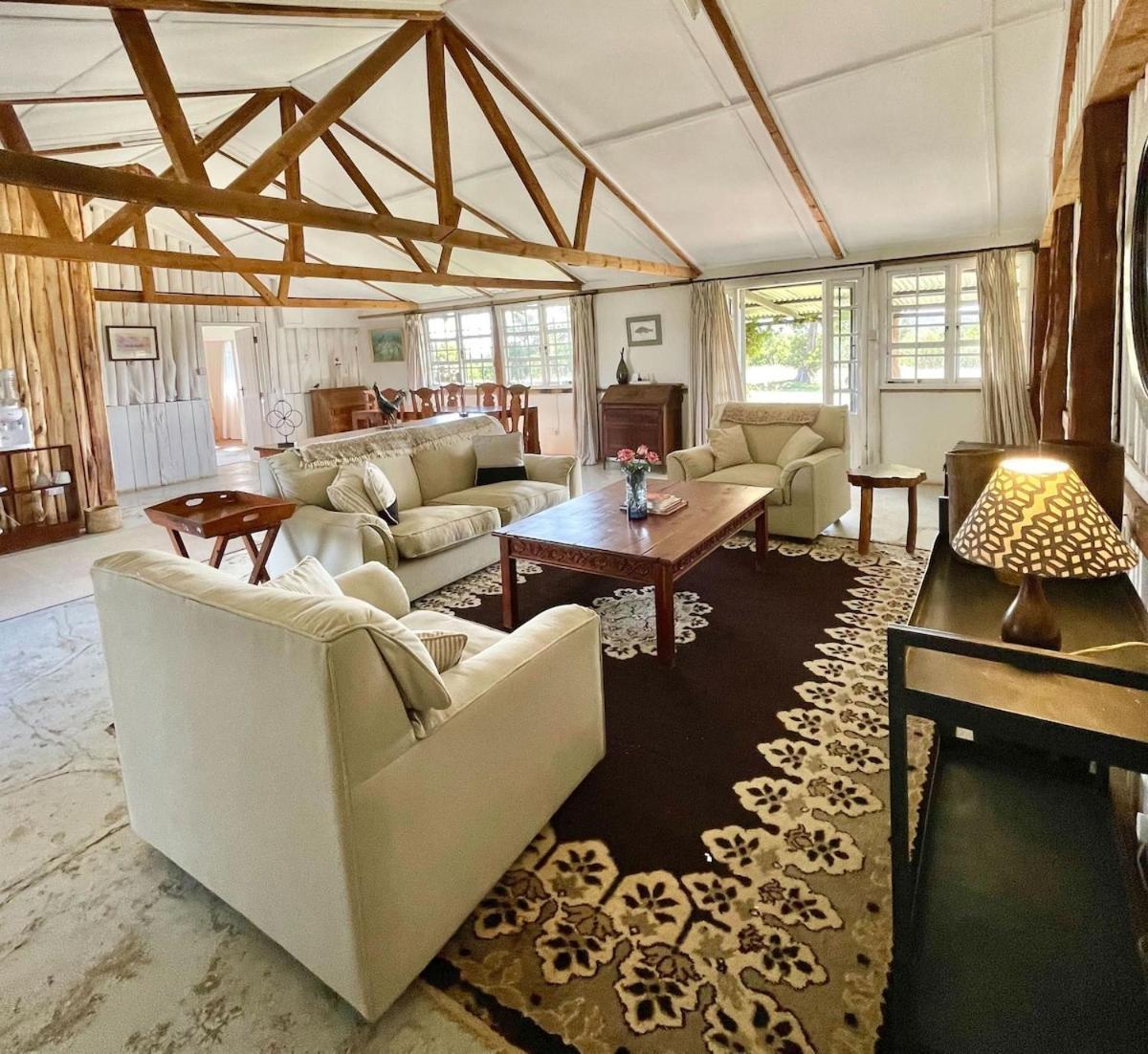 The Barn By Yourhost,nanyuki Kenya *